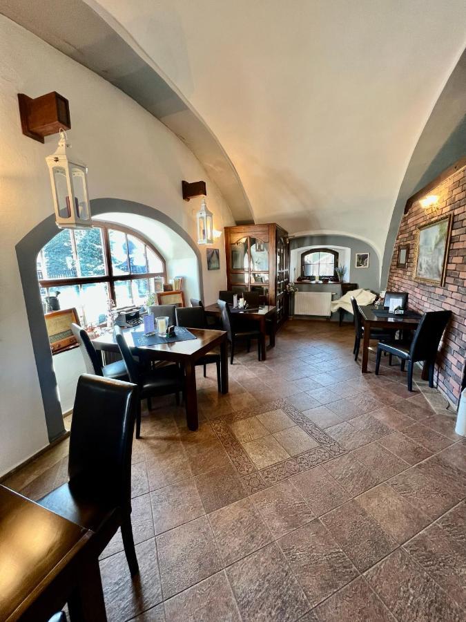 Hotel Jiricna Sušice エクステリア 写真