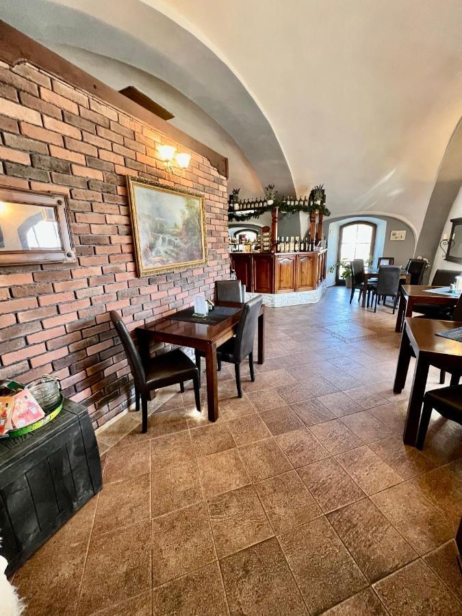 Hotel Jiricna Sušice エクステリア 写真