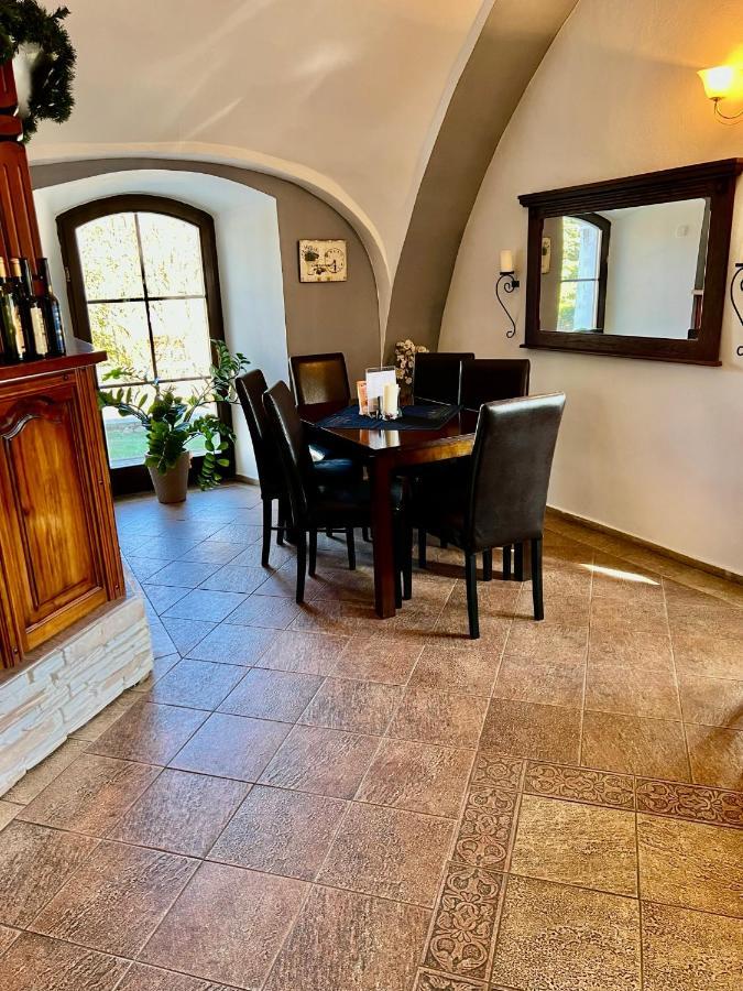 Hotel Jiricna Sušice エクステリア 写真